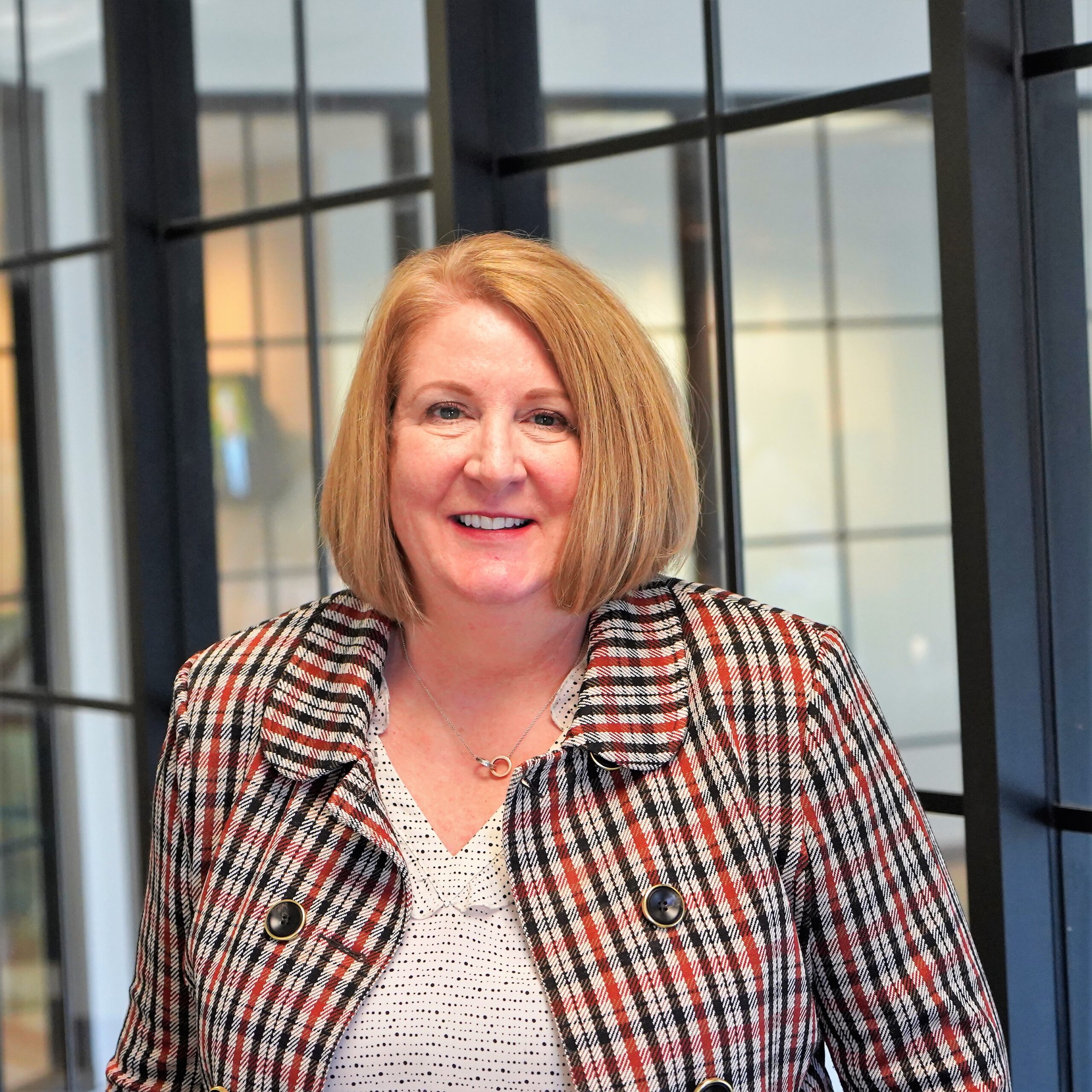 Liz Rozzell,CPA Accounting, Controller Dibble